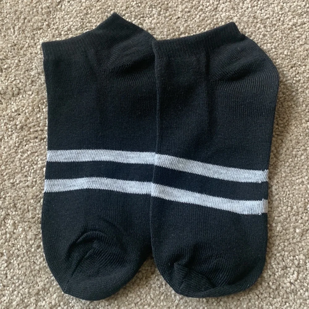 Multiple colored socks - Picture 2 of 6
